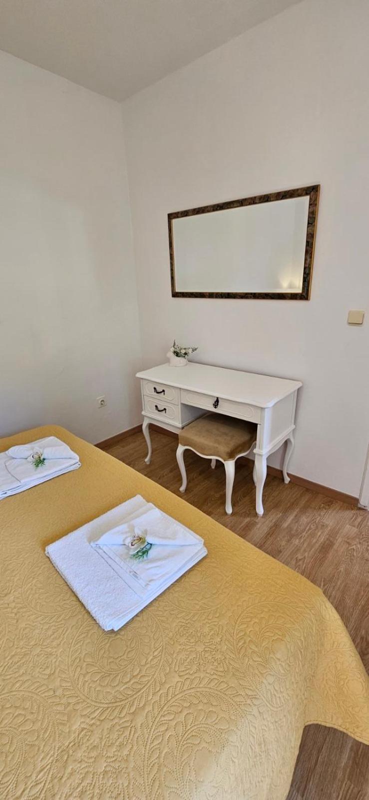 Apartments Afrodita Dubrovnik Rum bild